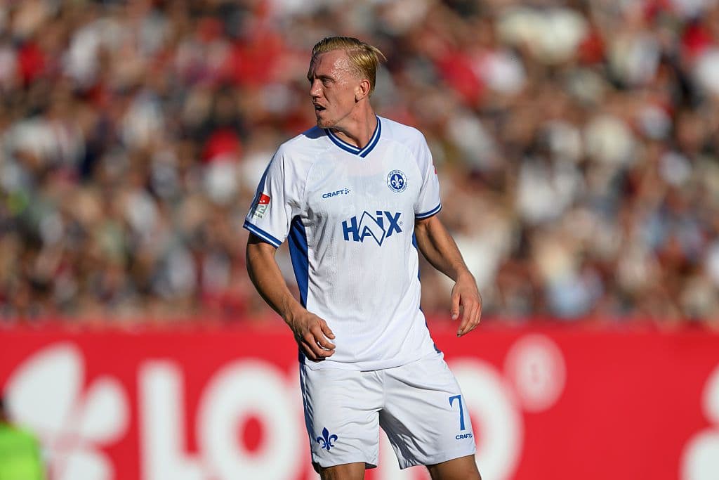 1. FC Nürnberg v SV Darmstadt 98 - 2. Bundesliga