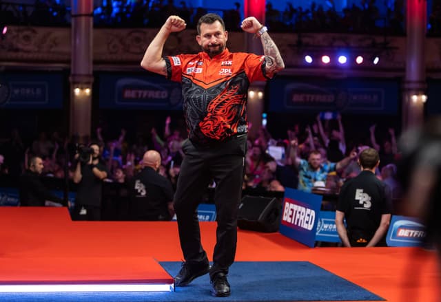 World Matchplay Darts 2025: Jonny Clayton Backs James Wade’s Bold Claim Ahead of Semi-Final Clash