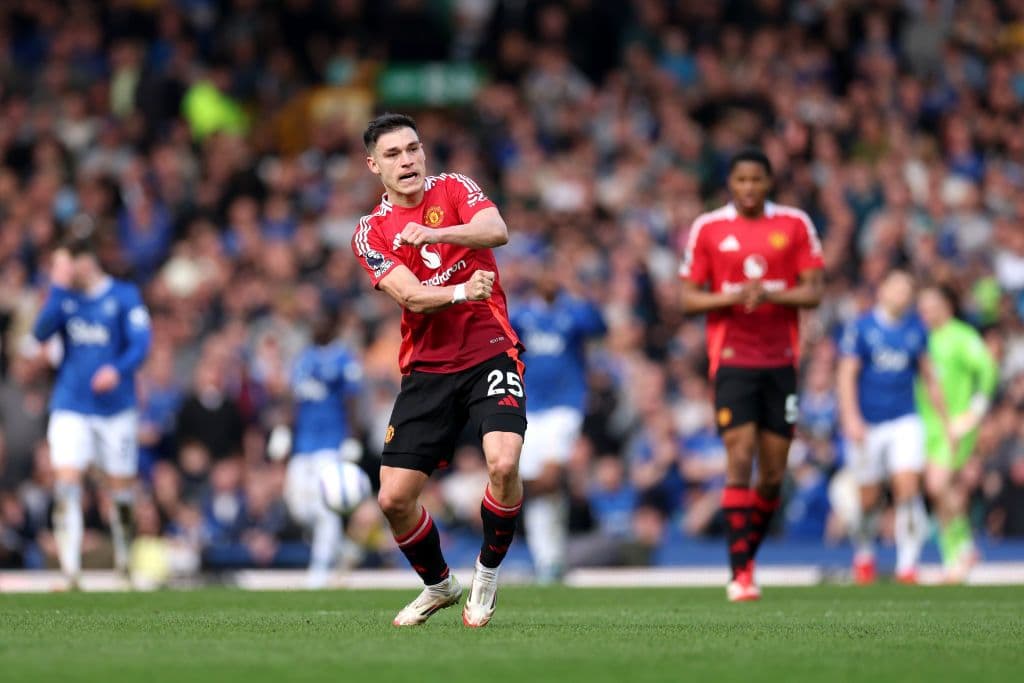 Man United Sets £35‑40M Price Tag on Manuel Ugarte as Juventus Leads Chase