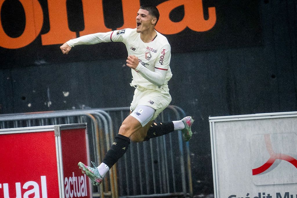 TOPSHOT-FBL-FRA-LIGUE1-LORIENT-LILLE