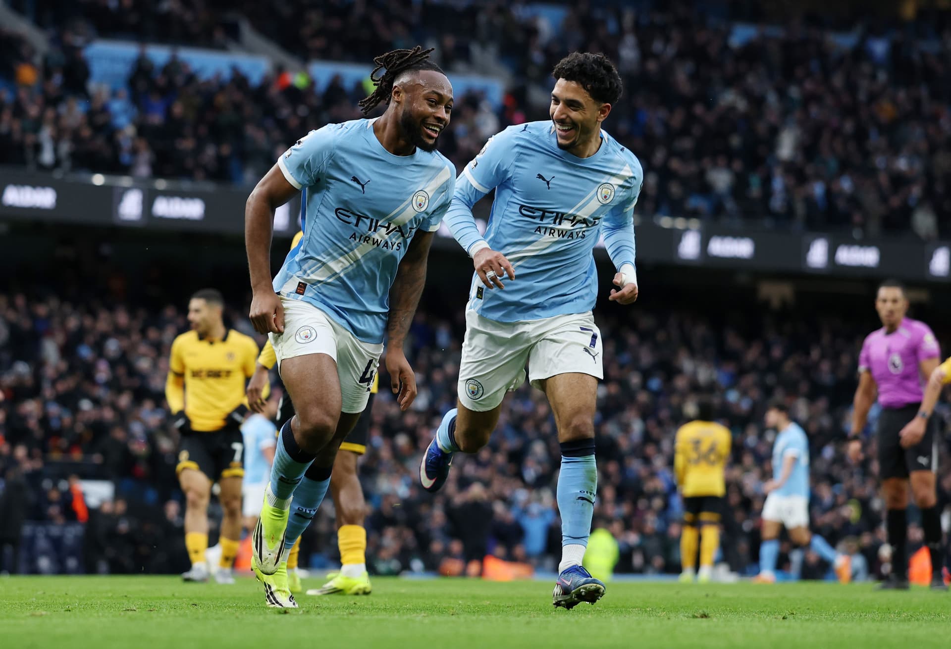 Antoine Semenyo of Manchester City celebrates scoring his team's second goal