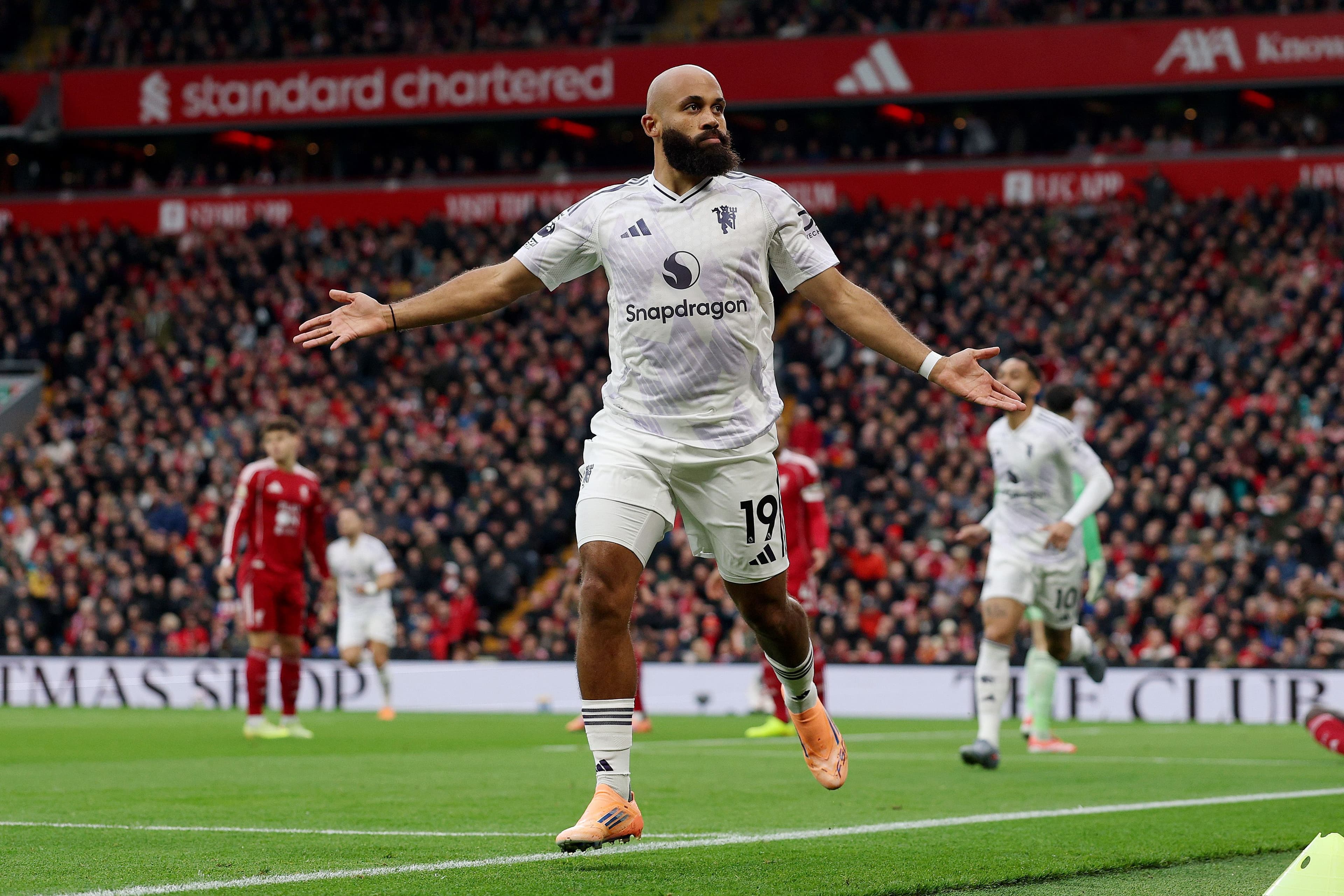 Bryan Mbeumo of Manchester United celebrates scoring his team's first goal