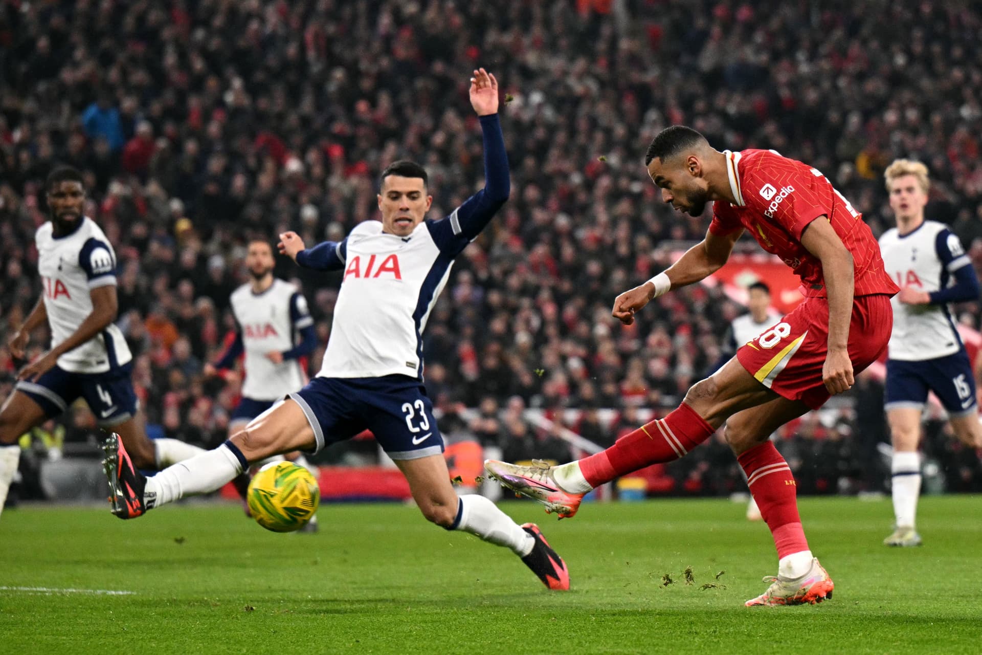 Cody Gakpo shoots from the penalty spot but fails to score during the English League Cup semi-final