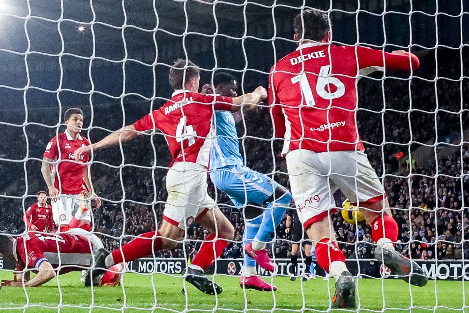Ephron Mason-Clark of Coventry City scores to make it 1-0 during the Sky Bet Championship