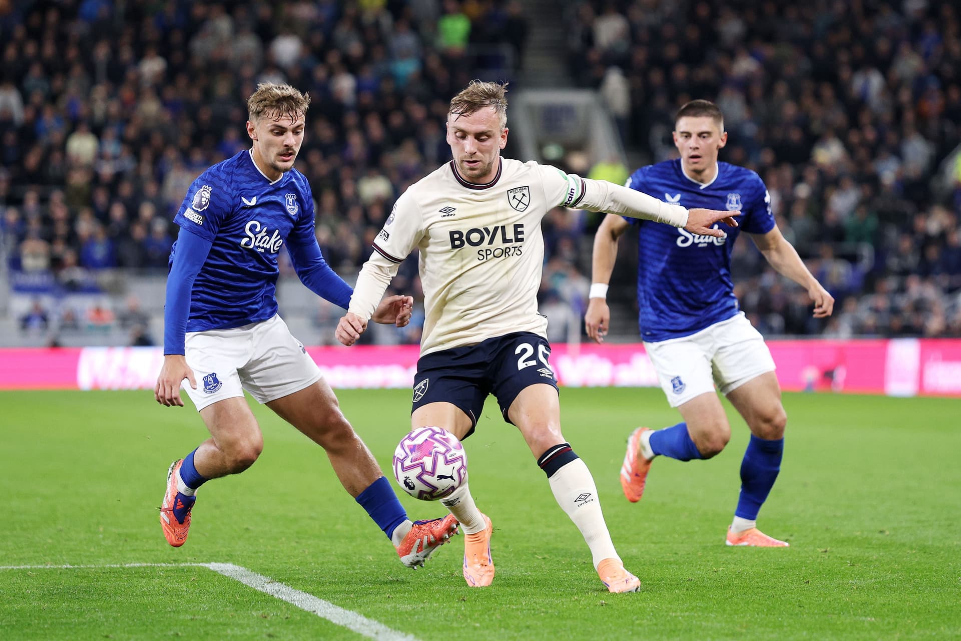 Jarrod Bowen of West Ham United controls the ball whilst under pressure