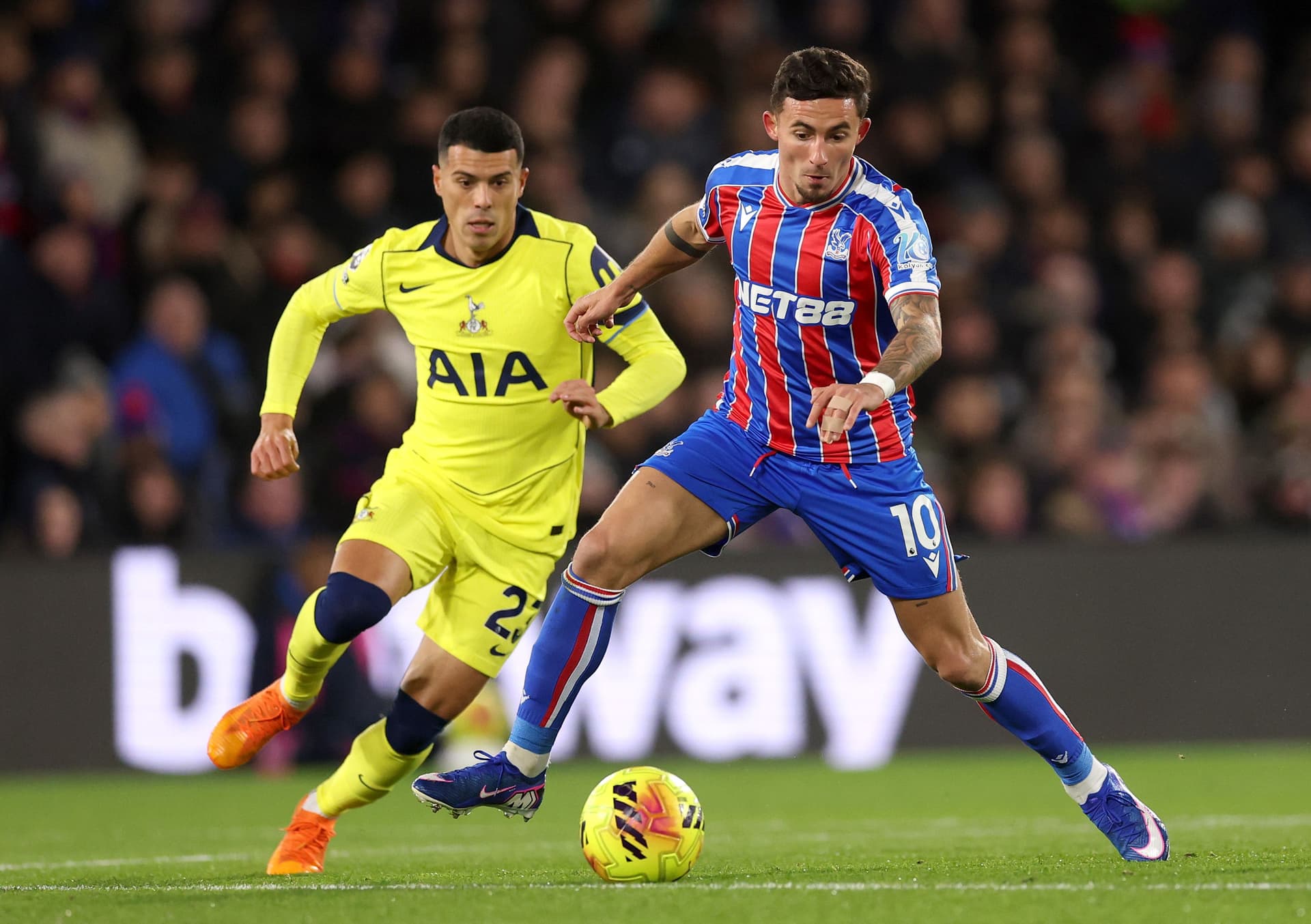 Yeremy Pino and Pedro Porro