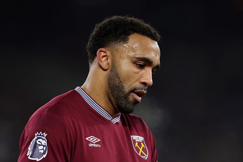 West Ham United v Brighton & Hove Albion - Premier League